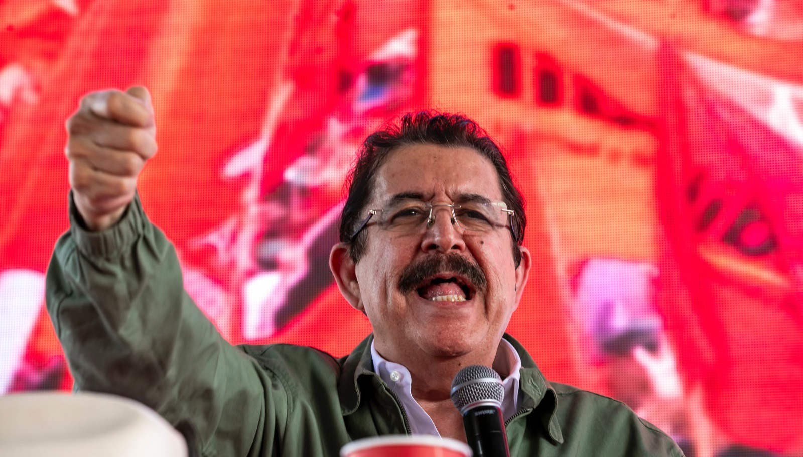 Coordinador de Libre Manuel Zelaya denuncia dilatorias en el CNE y llama a movilizaci&oacute;n en...